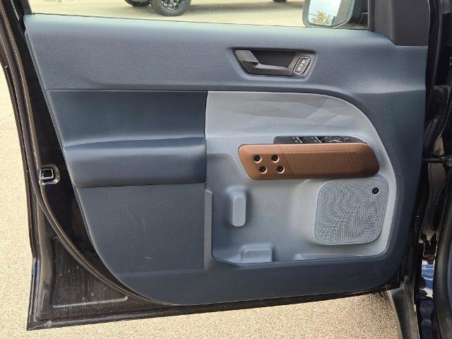 Certified 2024 Ford Maverick Lariat w/ 4K Tow Package image 19