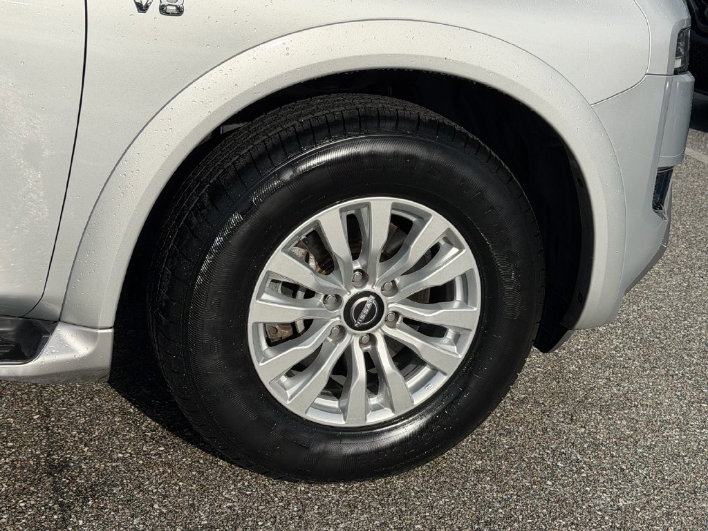 Used 2021 Nissan Armada SV RWD image 7