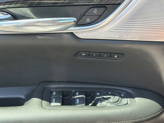 Used 2020 Cadillac XT6 Premium Luxury FWD image 23