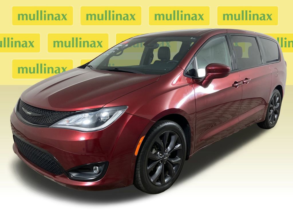 Used 2020 Chrysler Pacifica Touring w/ S Appearance Package