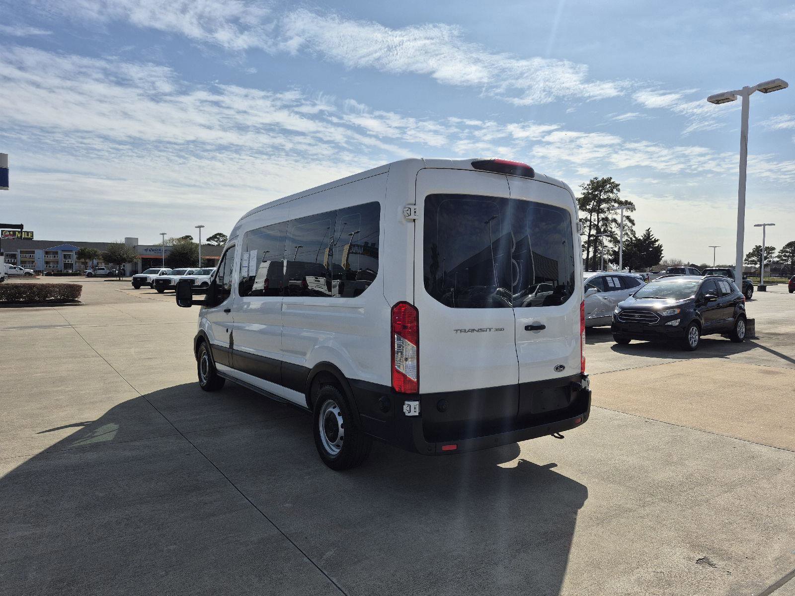 Certified 2020 Ford Transit 350 XL image 3