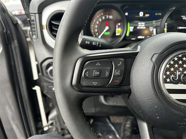 Used 2024 Jeep Wrangler Unlimited image 27