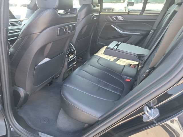 Used 2020 BMW X5 xDrive40i w/ Executive Package AWD/4WD image 18
