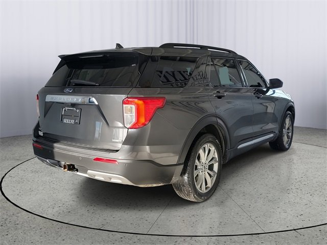 Certified 2020 Ford Explorer XLT w/ Equipment Group 202A image 3
