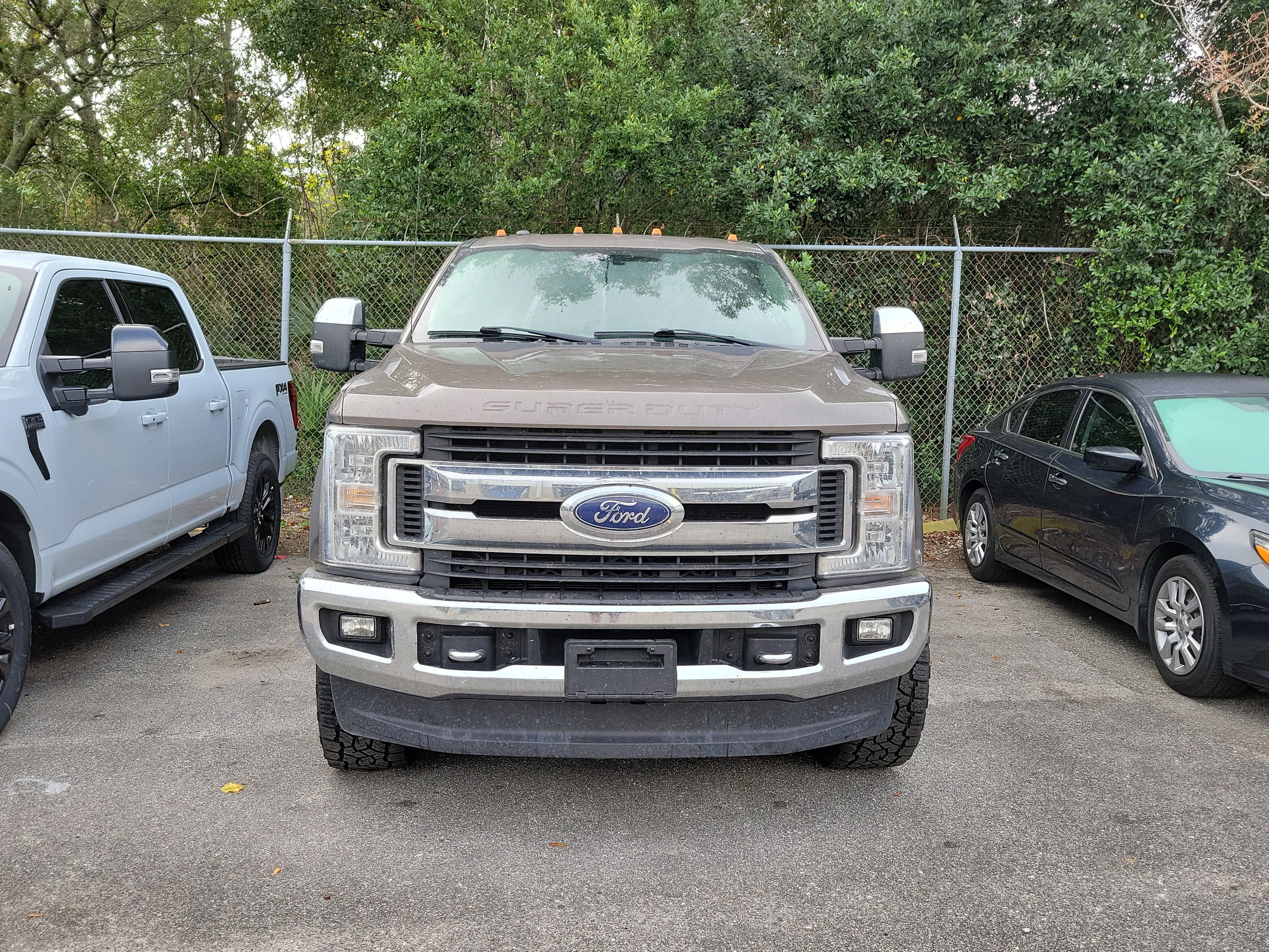 Certified 2018 Ford F250 XLT w/ XLT Premium Package image 2
