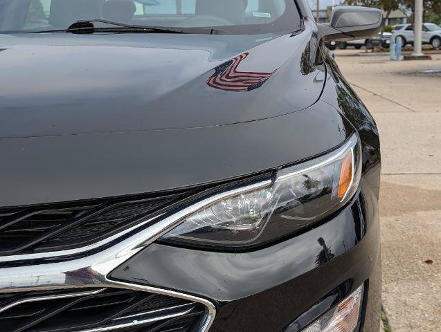 Used 2025 Chevrolet Malibu LT FWD image 12