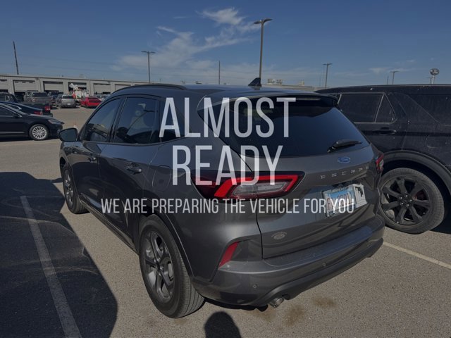 Certified 2024 Ford Escape ST-Line w/ Tech Pack #1 image 4