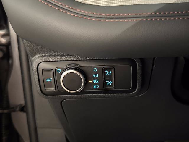 Certified 2025 Ford Explorer Active RWD image 19
