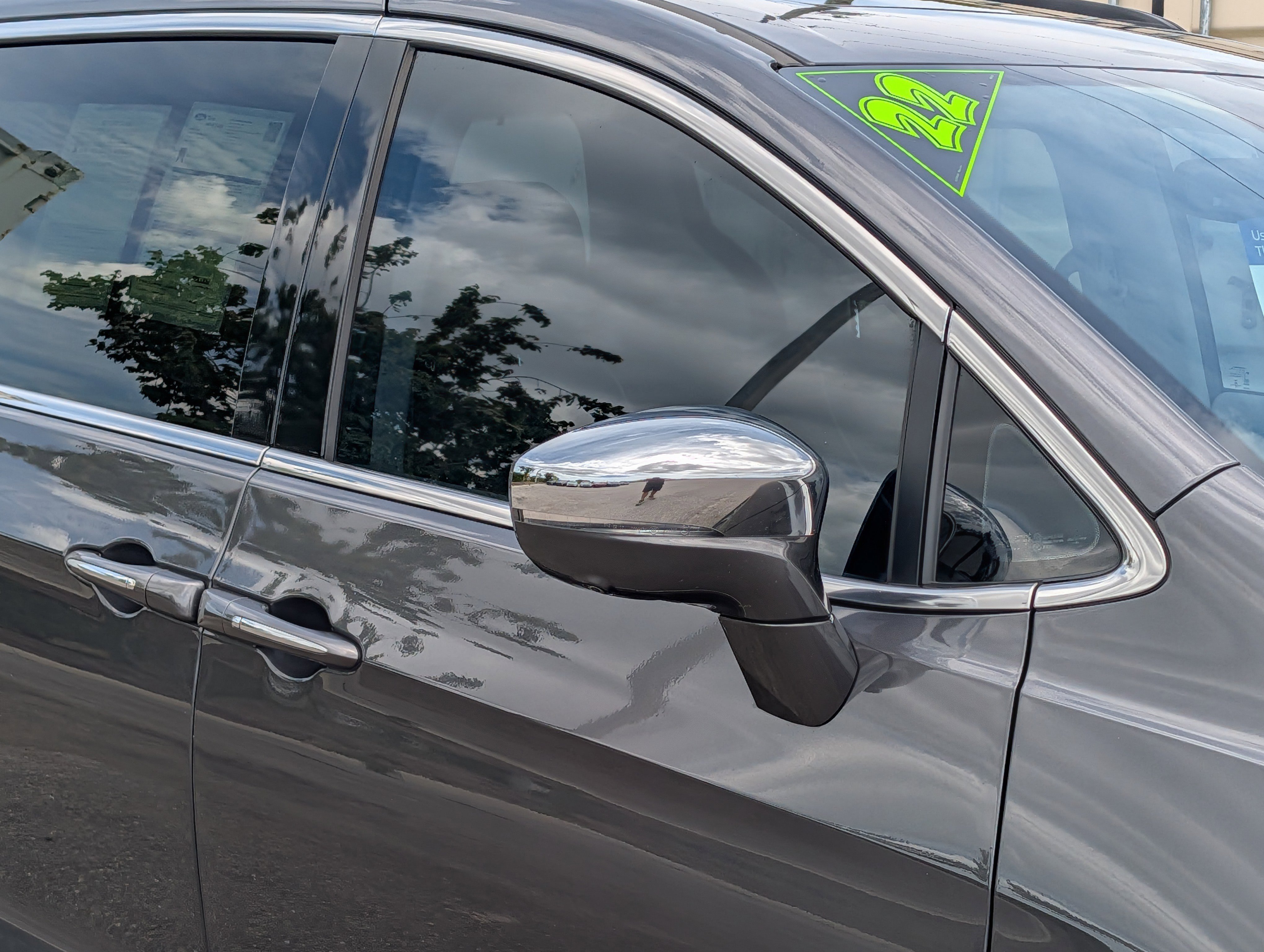 Used 2022 Chrysler Pacifica Limited image 10