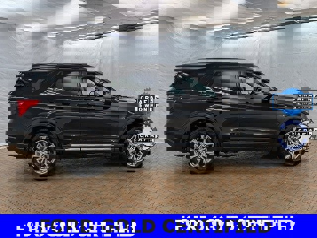 Certified 2023 Ford Explorer XLT w/ Equipment Group 202A image 8