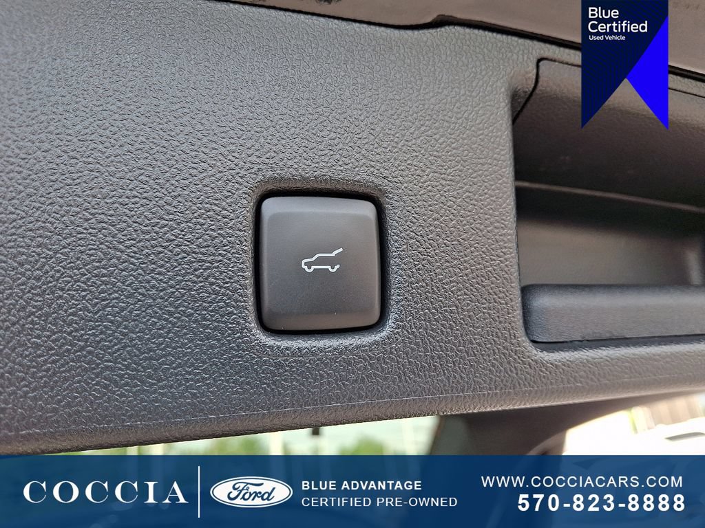 Certified 2024 Ford Escape ST-Line Select AWD/4WD image 29