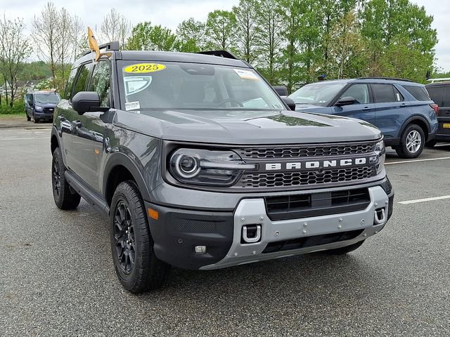 Certified 2025 Ford Bronco Sport Badlands AWD/4WD image 2