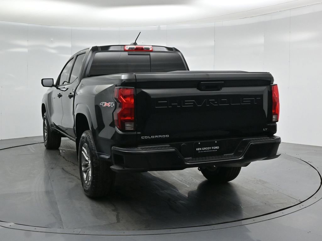 Used 2023 Chevrolet Colorado LT w/ LT Convenience Package image 16