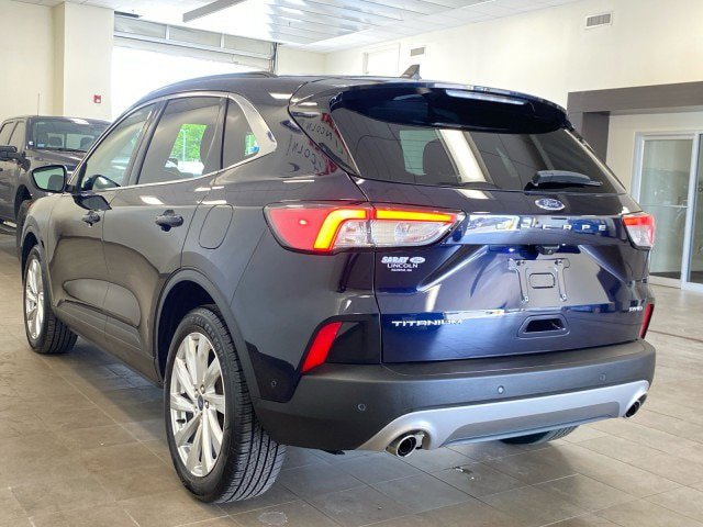 Certified 2021 Ford Escape Titanium w/ Titanium Elite Package AWD/4WD image 5