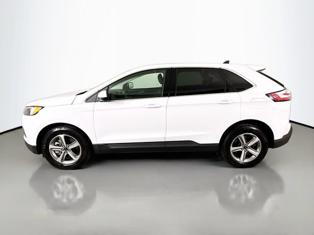 Certified 2024 Ford Edge SEL w/ Convenience Package AWD/4WD image 4
