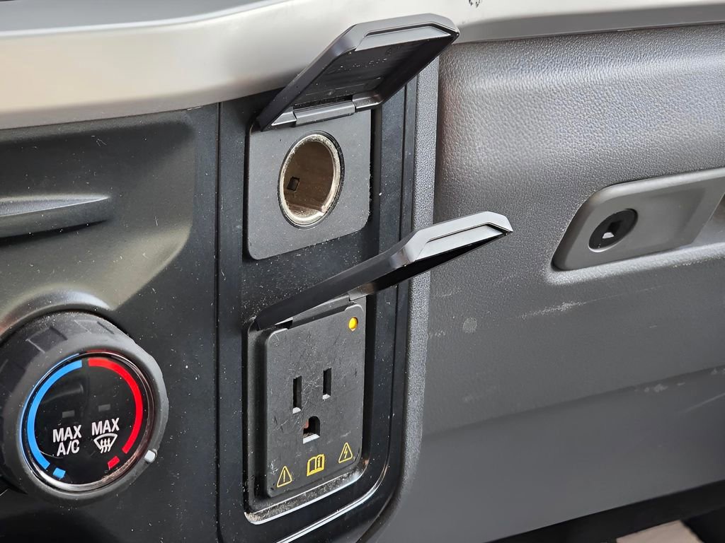 Certified 2025 Ford F350 XLT image 26