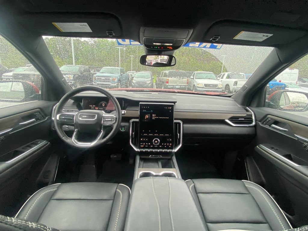 Used 2025 GMC Acadia Denali w/ LPO, Floor Liner Package AWD/4WD image 25