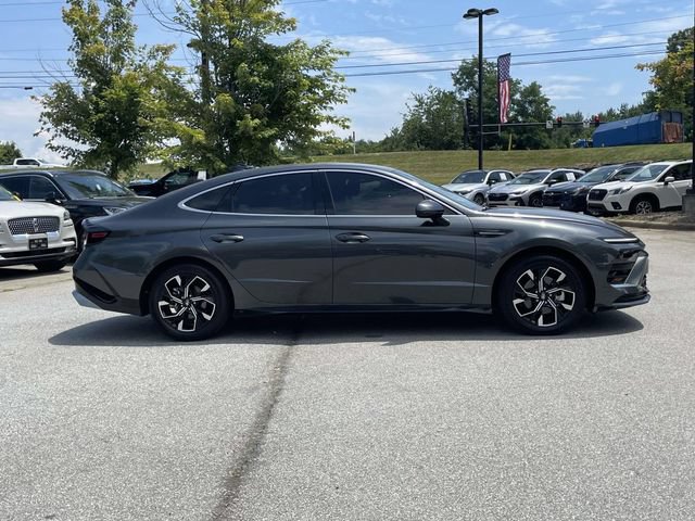 Used 2024 Hyundai Sonata SEL FWD image 6
