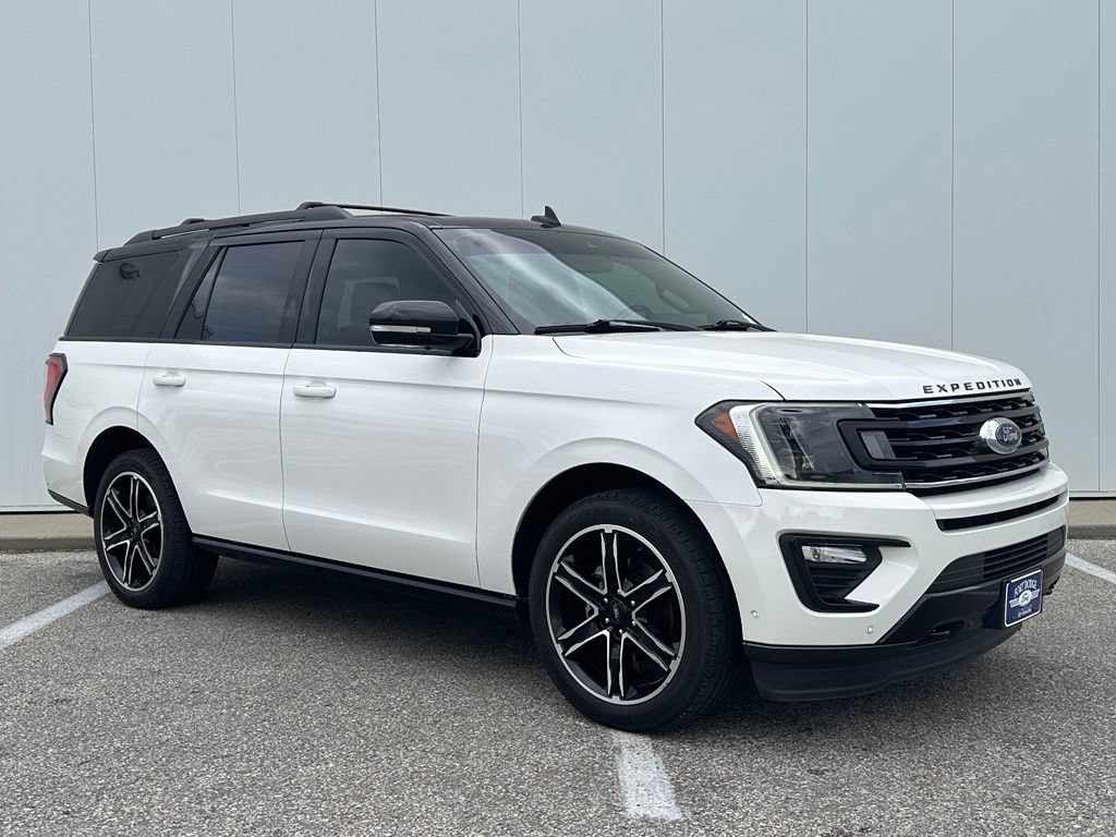 Certified 2020 Ford Expedition Limited w/ Equipment Group 303A AWD/4WD image 9