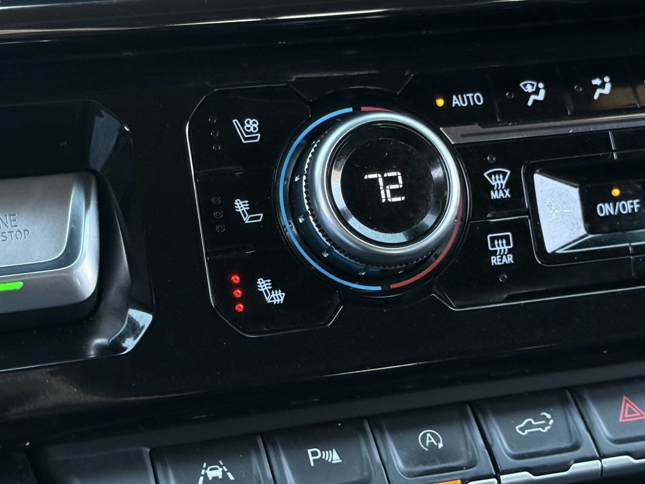 Used 2023 GMC Sierra 1500 AT4 w/ AT4 Preferred Package image 20