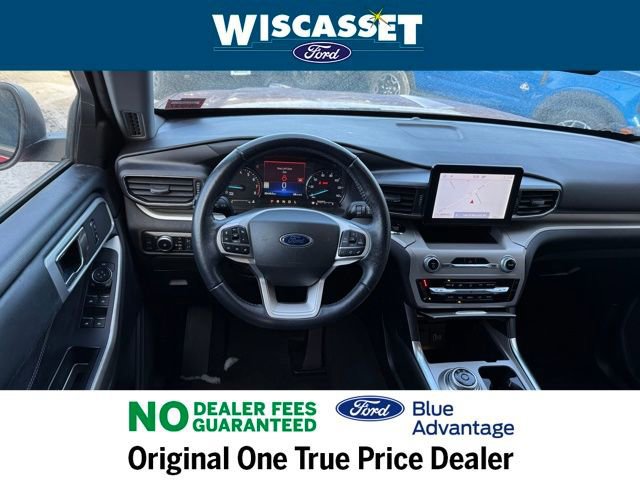 Certified 2022 Ford Explorer XLT w/ Equipment Group 202A image 13