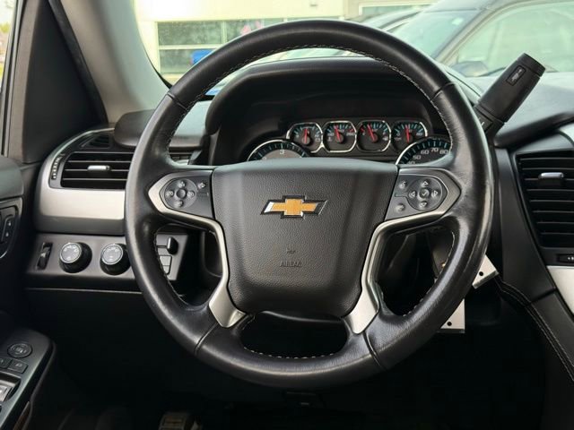 Used 2020 Chevrolet Suburban LT AWD/4WD image 6