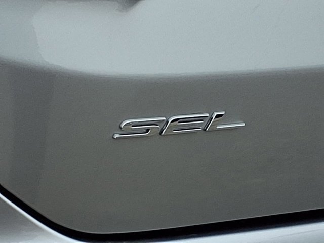 Certified 2023 Ford Edge SEL w/ Convenience Package image 25