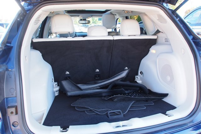 Used 2021 Jeep Compass Limited w/ Sun and Sound Group FWD image 16