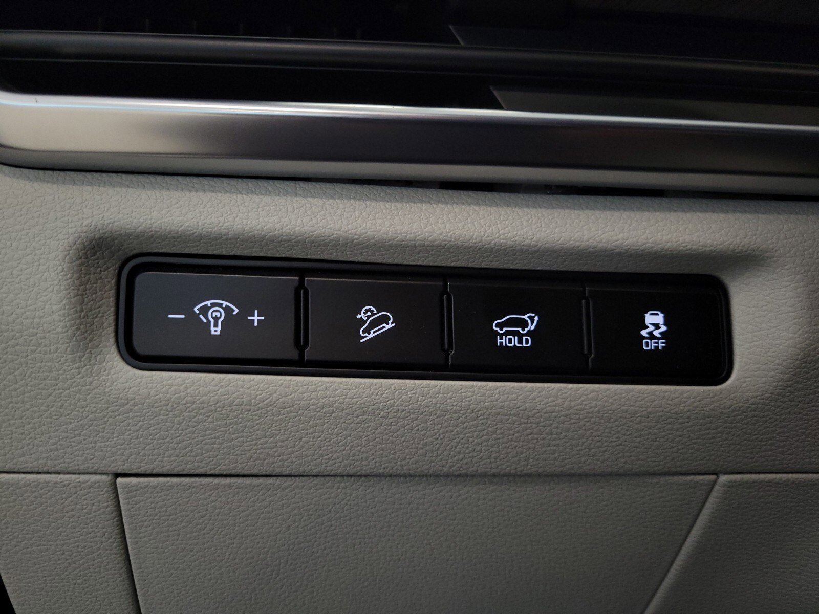 Used 2024 Kia Telluride SX w/ Towing Package image 22