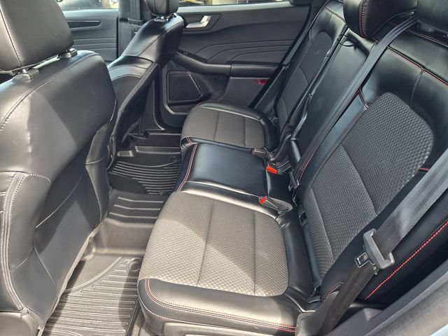 Certified 2023 Ford Escape ST-Line w/ Tech Pack #1 AWD/4WD image 10