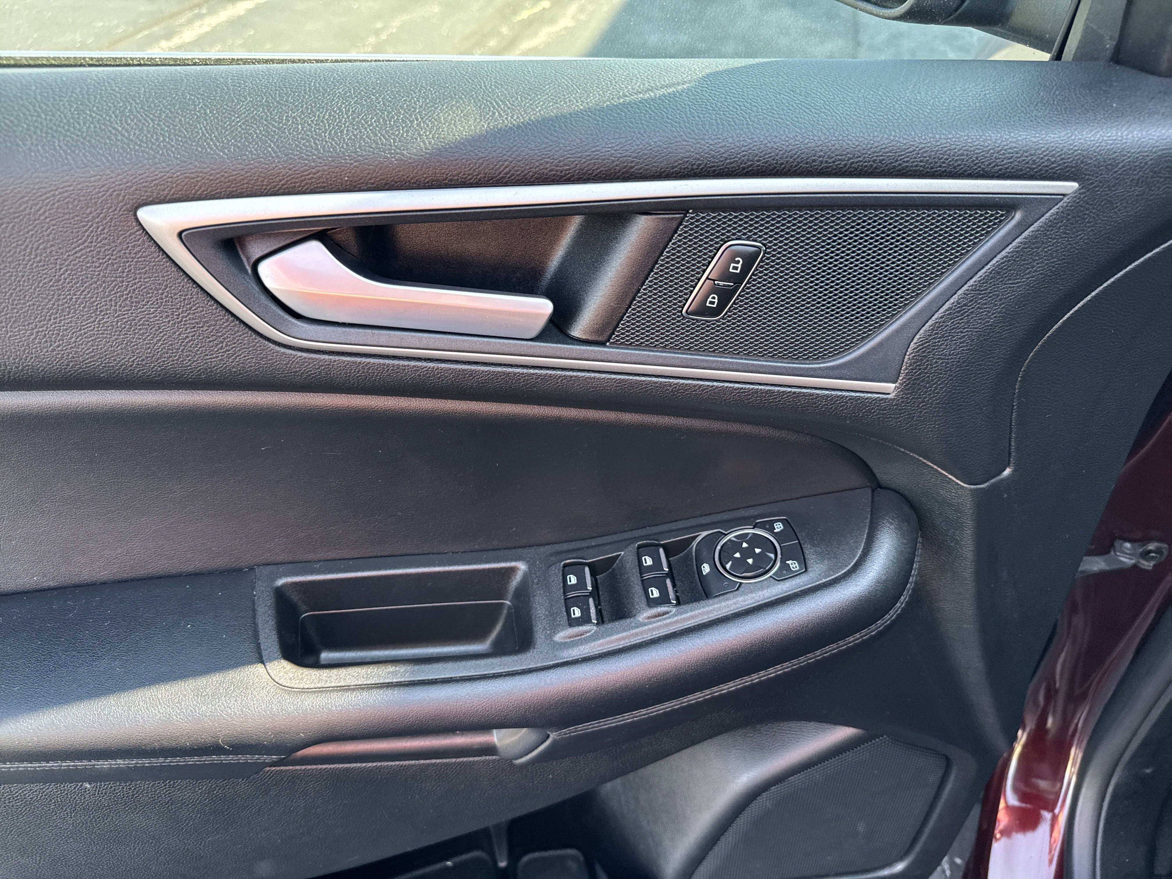 Certified 2023 Ford Edge SEL w/ Convenience Package image 19