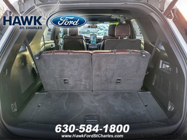 Certified 2020 Ford Explorer Platinum w/ Premium Technology Package image 21
