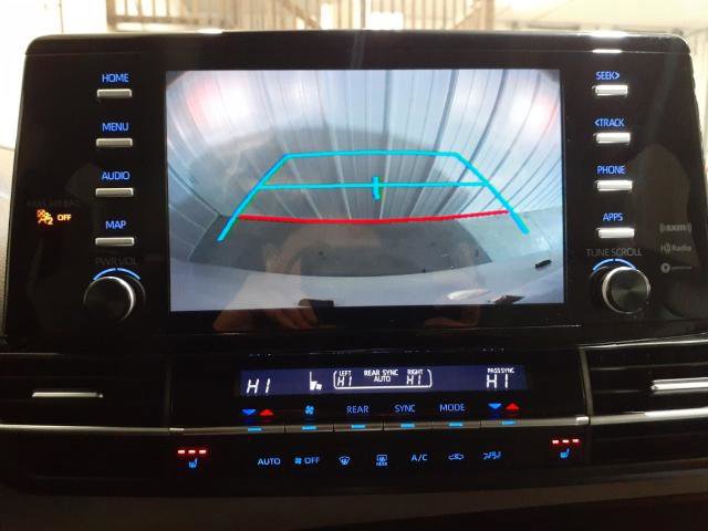 Used 2021 Toyota Sienna XLE image 31