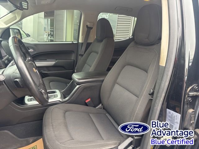 Used 2022 Chevrolet Colorado LT w/ Safety Package image 16