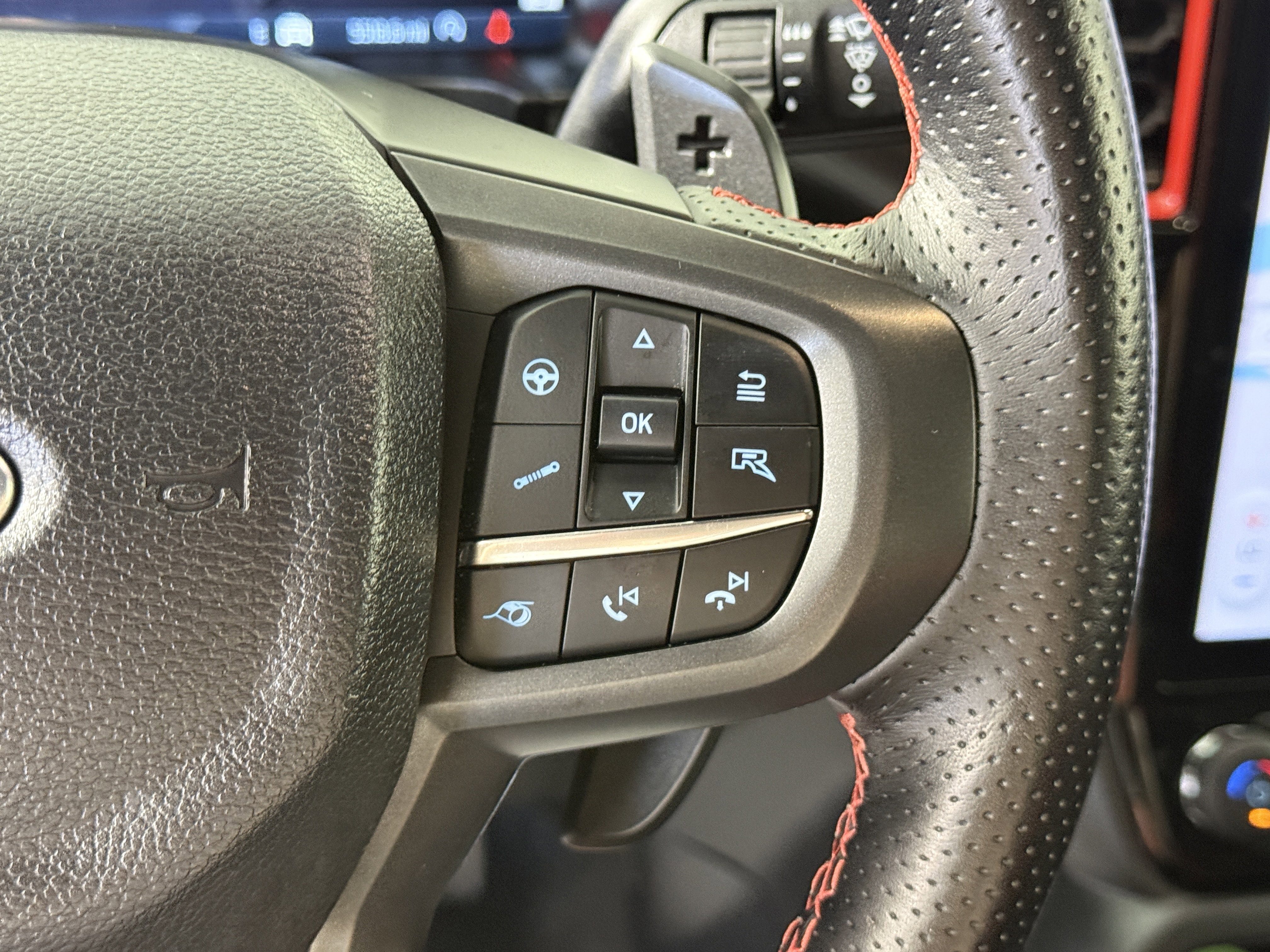 Certified 2025 Ford Ranger Raptor AWD/4WD image 27