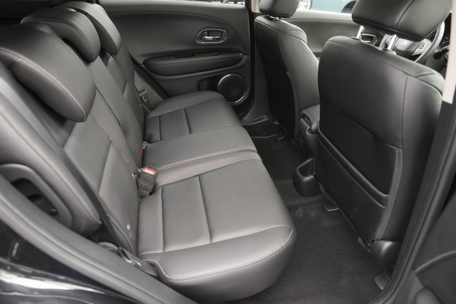 Used 2018 Honda HR-V EX-L image 16