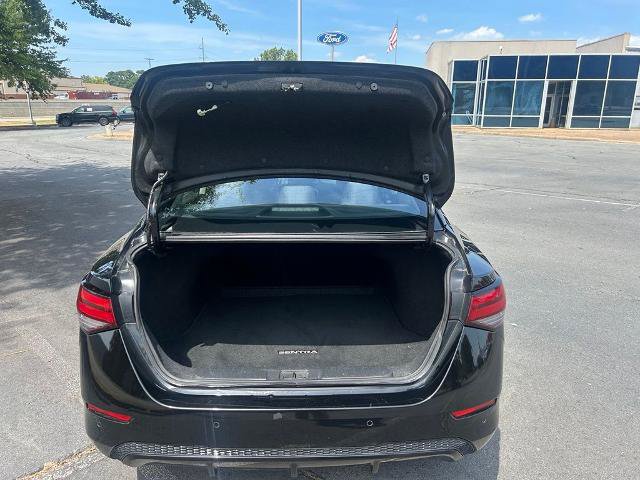 Used 2024 Nissan Sentra SV FWD image 10