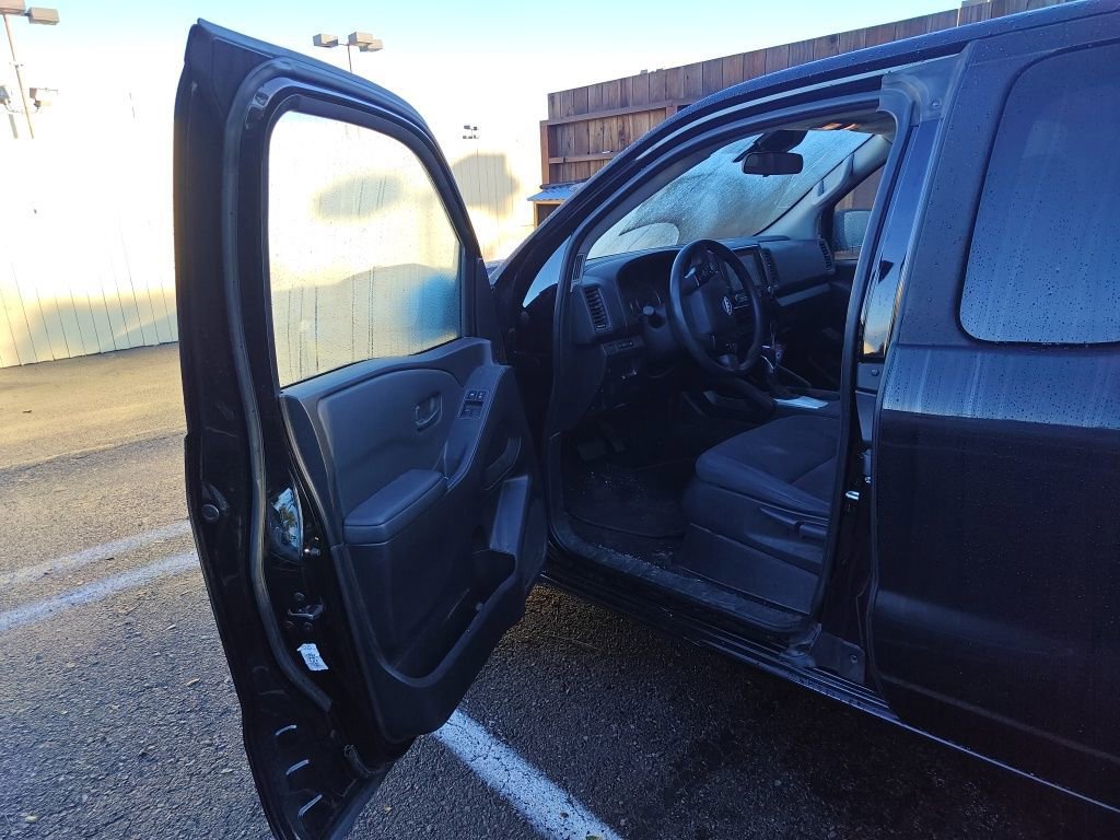 Used 2022 Nissan Frontier S w/ Technology Package image 8