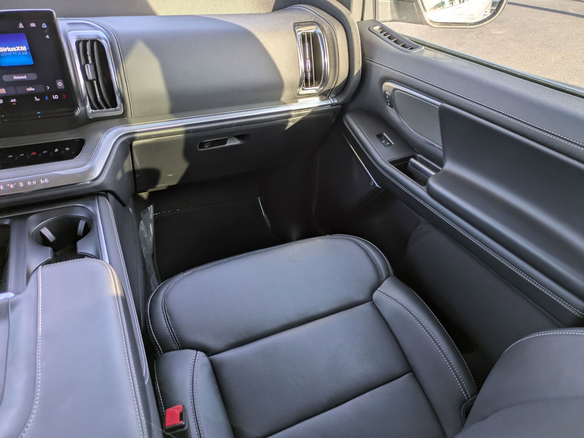 Certified 2025 Ford Expedition Max Platinum image 55