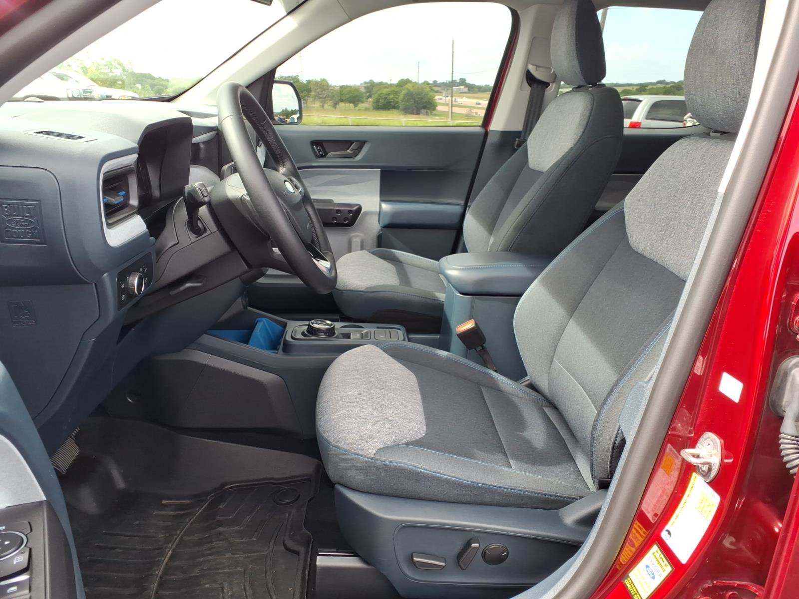 Certified 2025 Ford Maverick XLT w/ XLT Luxury Package FWD image 10