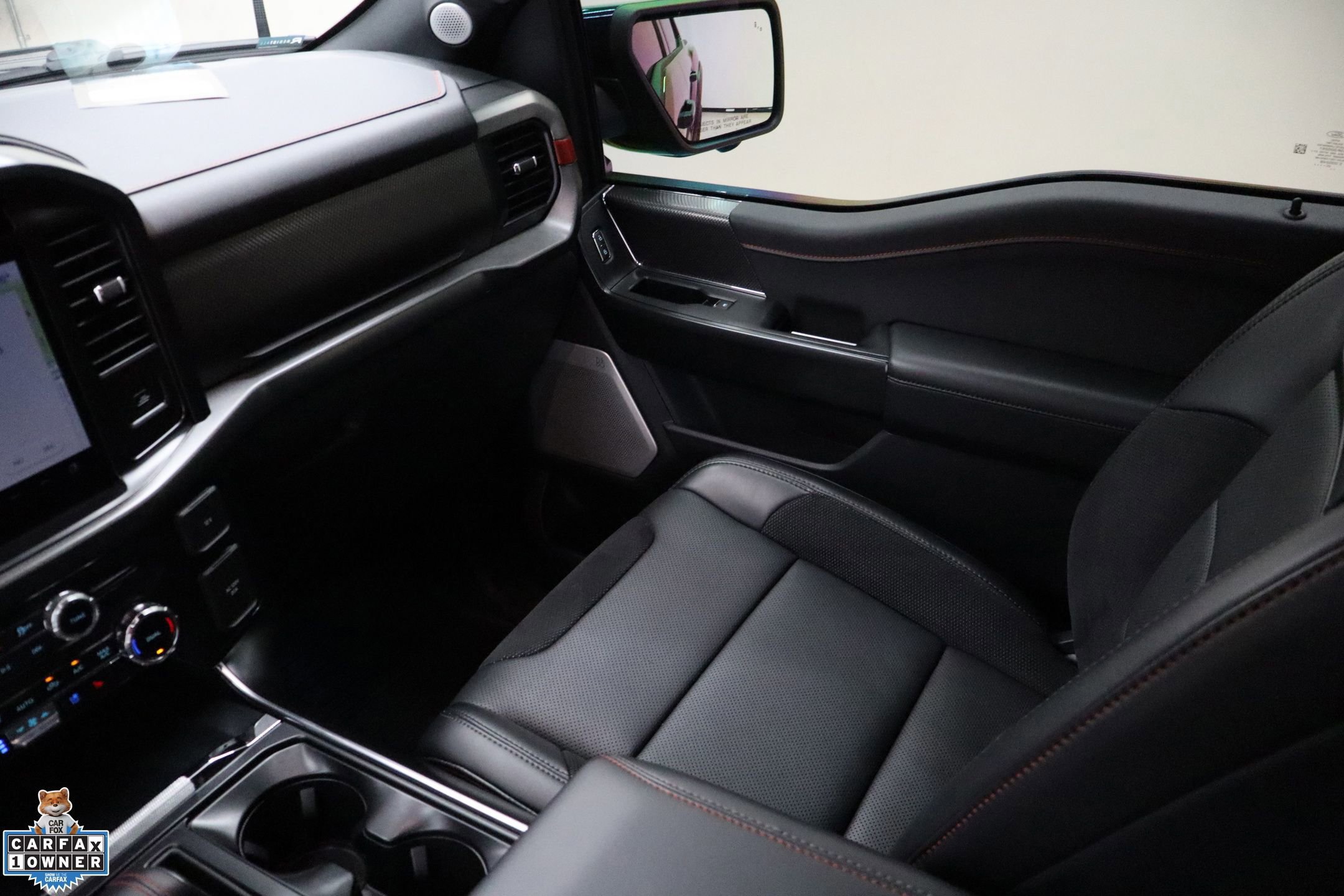 Certified 2025 Ford F150 Raptor image 30