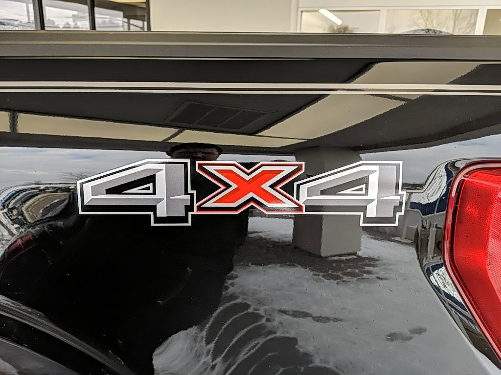 Certified 2022 Ford F150 XLT w/ Equipment Group 302A High image 10