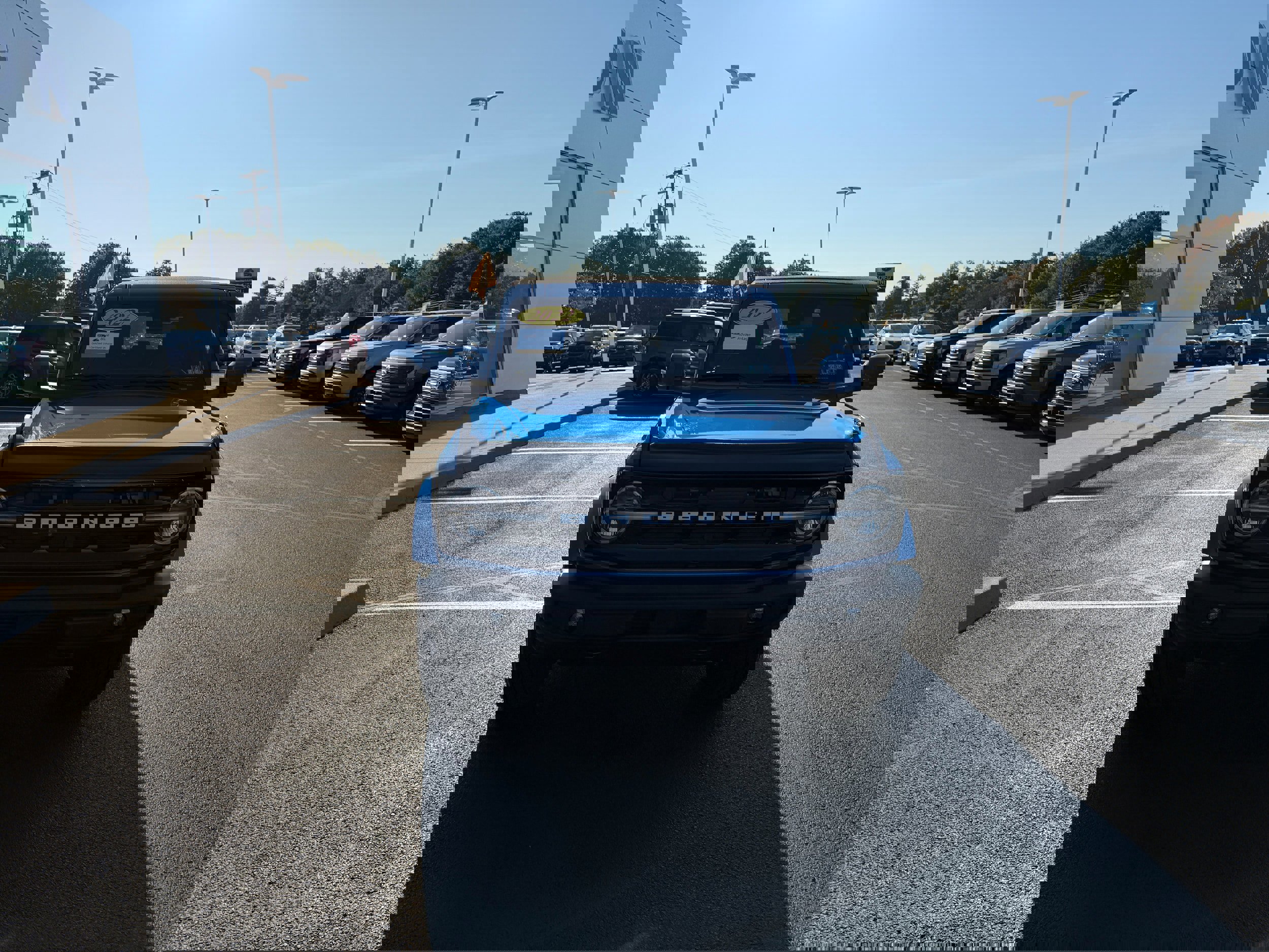 Certified 2022 Ford Bronco Outer Banks image 9