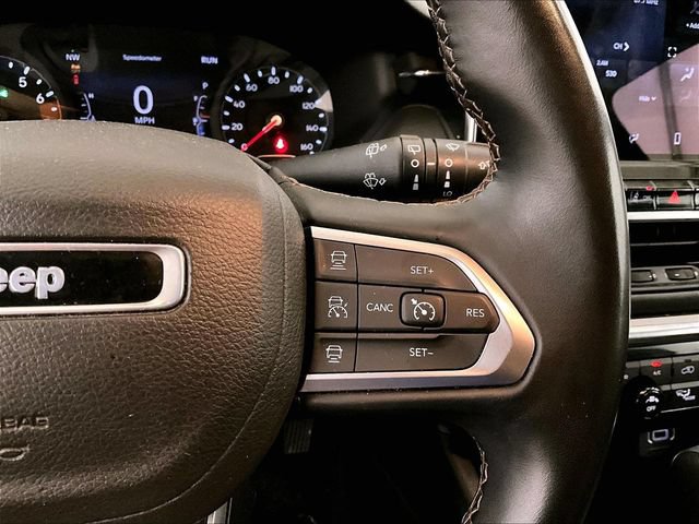 Used 2022 Jeep Compass Limited AWD/4WD image 18