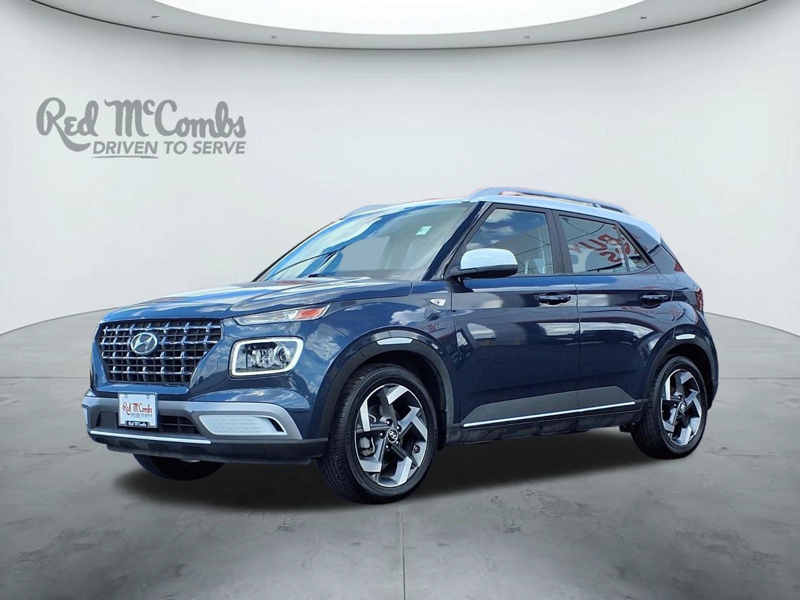 Used 2025 Hyundai Venue Limited FWD image 1