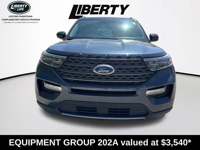 Certified 2023 Ford Explorer XLT w/ Equipment Group 202A AWD/4WD image 2