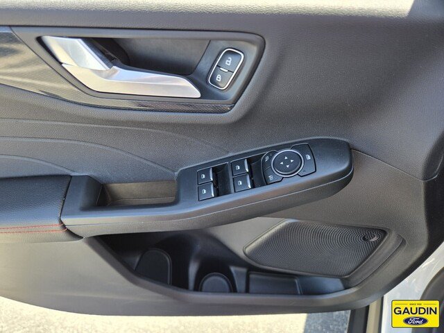 Certified 2024 Ford Escape ST-Line w/ Tech Pack #1 FWD image 18