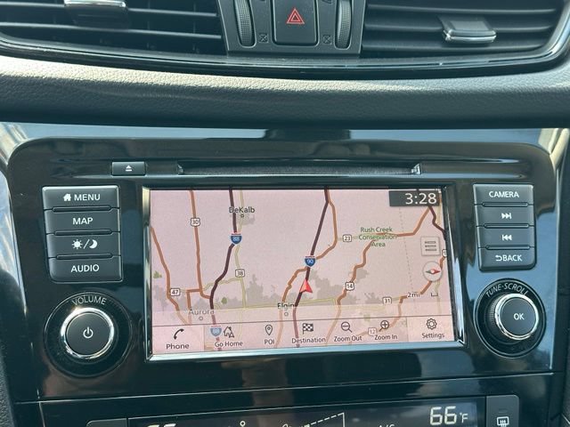Used 2020 Nissan Rogue SV w/ Sun & Sound Touring Package AWD/4WD image 28