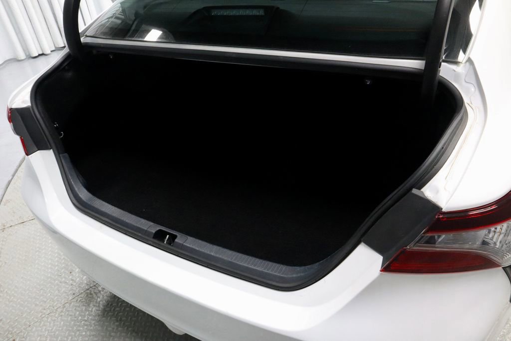 Used 2024 Toyota Camry SE FWD image 14