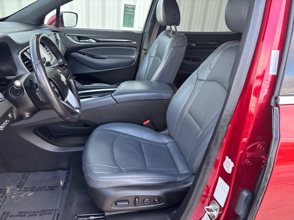Used 2024 Buick Enclave Premium AWD/4WD image 10